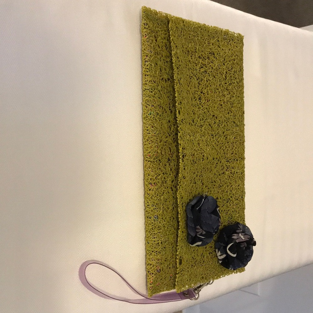 Clutch purse